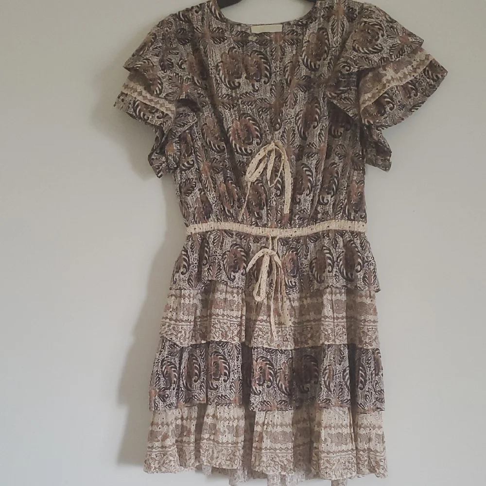 NWOT ULLA JOHNSON KAITLYN FLUTTER SLEEVE DRAWSTRING MINI DRESS IN YARROW - Picture 3 of 14